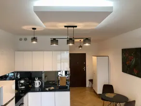 Lovely apartment with free parking - Image 5