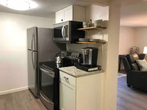 Sweet Suite B - Image 2