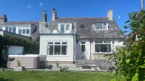 Ivy Cottage Seahouses Seaside Hot Tub Retreat - Image 2