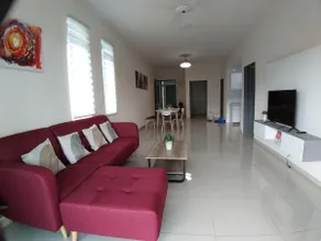 New and Comfy Vacation Home - Image 2
