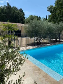 3-star cottage with hot tub & heated pool - Image 2