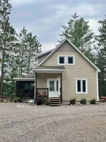 Lac Johnson Lakehouse - Image 2