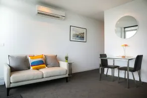 Comfort for Two in South Yarra Apt - Parking,WiFi - Image 5