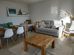 House with spectacular sea views in the historic centre of Begur - Image 4