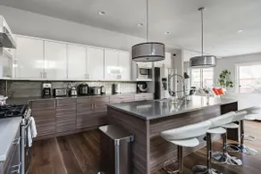 Sleeps 16+| BIG Home|Garage Parking| By Seattle - Image 4