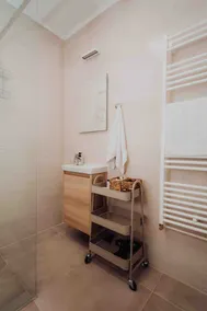 Modern and newly decorated dream accommodation. - Image 5