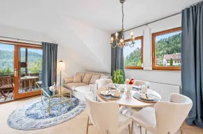 Andrea's Black Forest cottage with sauna & jacuzzi - Image 2