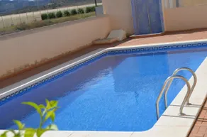 Penthouse with Terrace, Pool and Ocean Views - Image 2