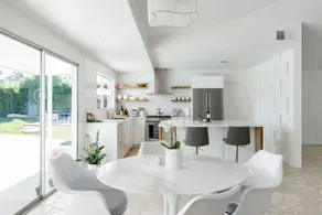 Besveca House - Modern Zen - Image 2