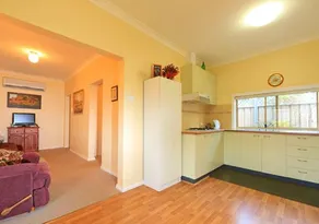 Kars Cosy Cottage: Private, quiet,central to town. - Image 2