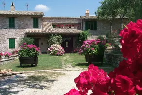 Apartment With 2 Bedrooms in Assisi, With Shared Pool - Image 3