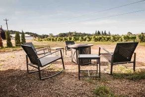 Beautiful 2 bedroom home with amazing views - Image 2