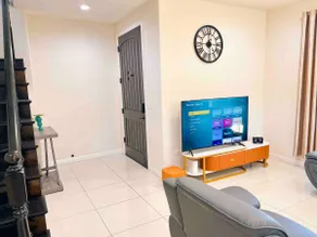 (D4)8Bed4B4B Slp10+ Near PAS DTLA Universal Disney - Image 5