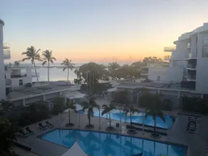 Hamptons Meets Hervey Bay In Upmarket Resort - Ocean Views - Image 4