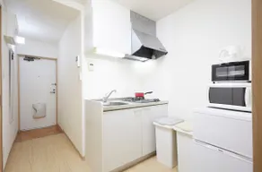 CALM HOUSE #105 is 2 stops from Shinjuku Station, close to Shibuya/1 double bed - Image 4