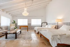 Hillside Hideaway - Woodland Hills Canyon Suite - Image 4