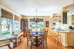 English Garden Cottage. - Image 3