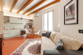Casa Enzo - Old Town & Station - AC, Free Parking - Family & Business - Image 3