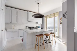 Penthouse apartment with roof terrace by the beach - Image 5