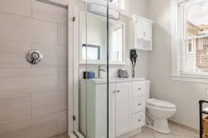3BR/ 2 BATHS JPWalk to T / off st parking - Image 5