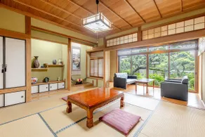 [OPEN SALE] 5 minutes by car to Dazaifu Tenmangu, 2 parking lots available/Japanese garden, one whole house rental/maximum 13 people - Image 5