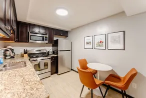 Mini-Nokomis Stay - Image 4