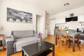 [Smart Living Residence*] Balcony + Private Parking - Image 2