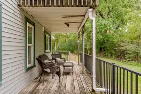Little Cottage in the Woods near the Twin Cities - Image 3