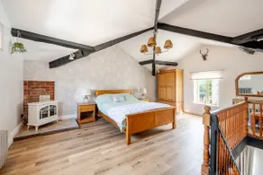 The Hurst Stable - Image 3