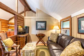 Historic Jockey Cottage, TIEC 20 mins, Tryon 5 - Image 2