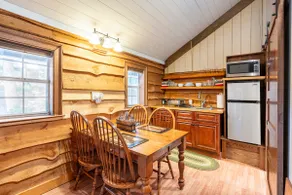 Historic Jockey Cottage, TIEC 20 mins, Tryon 5 - Image 3