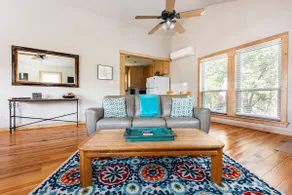 Private, cozy loft near Austin, TX! - Image 3