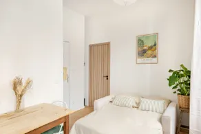 Elegant. Central location. Near Vieux Port - Image 5