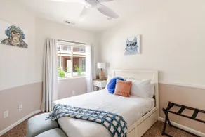 Canyon View Condo - Image 2