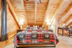 The Greylock Cabin - Image 5