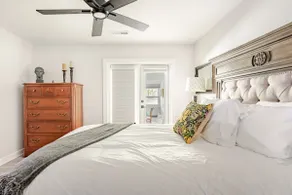Gated 12 Acre Retreat | Guest House Near Franklin - Image 4