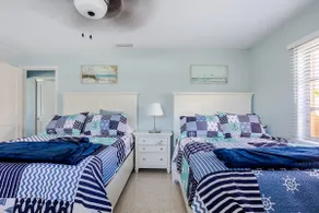🌊 Waterfront Oasis, Hot Tub, Sauna, Patio & Quintessential Florida Experience! - Image 4