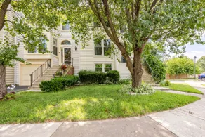 Private Downtown Herndon Escape | Full Amenities - Image 3