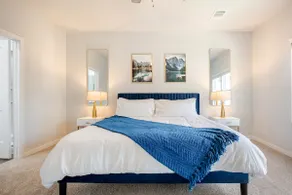 Woodlands Gem| NEW 4BR+Game Room|TVs+Trails+Shops - Image 3