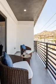 Prime Location! New · Full Kitchen · Wi-Fi · A/C” - Image 2