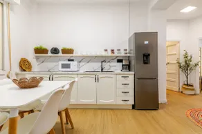 Interior apartment for 4 people - Image 4