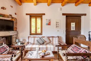 ARADENA TRADITIONAL House 4 - Image 3