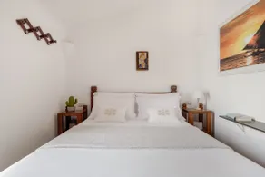 Stunning Flat with Seaview Surrounded by green - Image 3