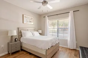 Luxury Apartment in Bricktown Riverwalk - Image 3