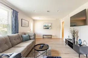 Spacious 4BD Home Near Stadiums, Downtown, Airport - Image 3