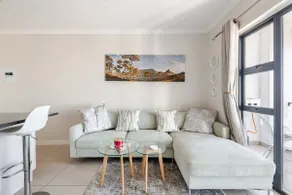 Apartment in Roodepoort - Image 2