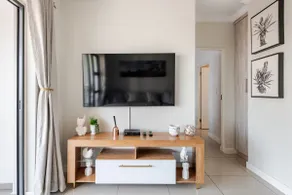 Apartment in Roodepoort - Image 3