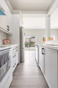 Comfortable Brampton Getaway – 3BR, 3BA, 4 Beds - Image 5