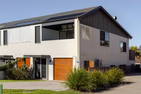 Modern Coastal Townhouse - Image 5