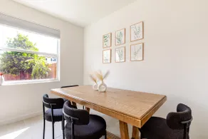 NEW House, Near Beaches, and MIA, Sleeps 8! - Image 4
